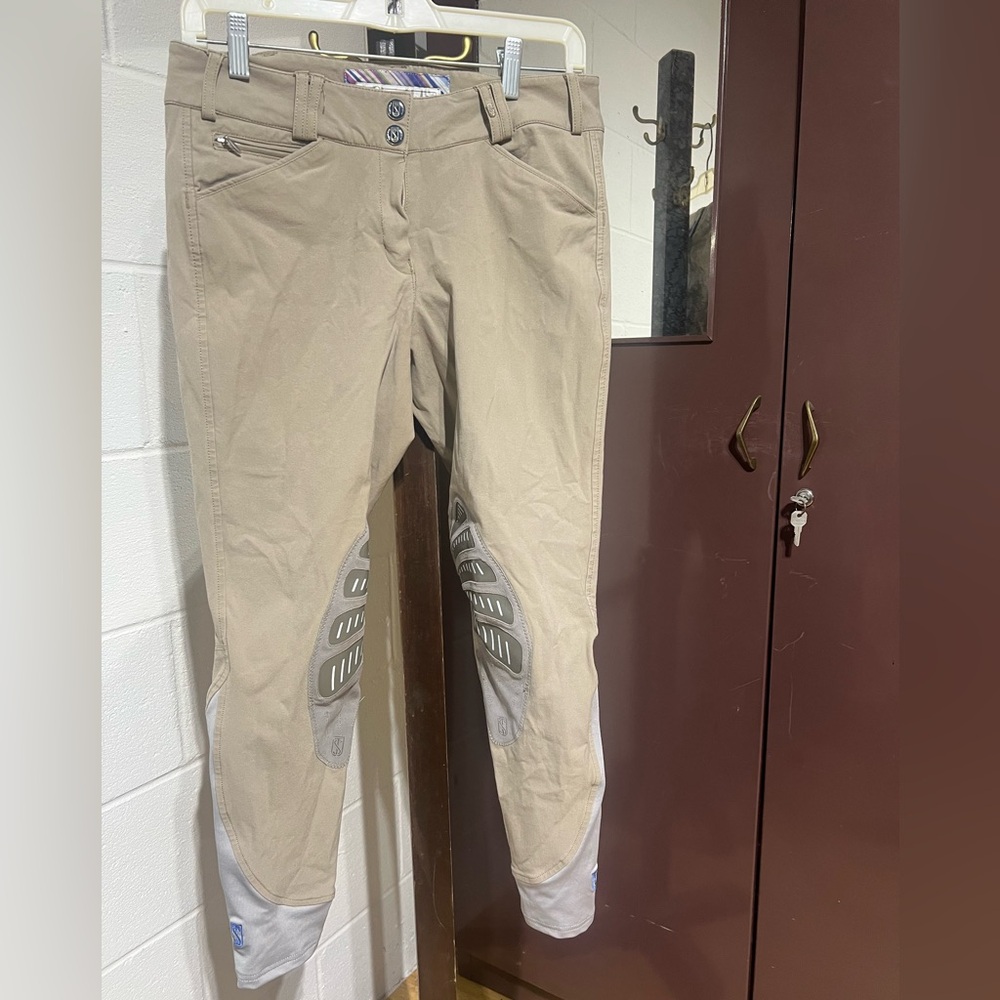 Symphony by Tredstep knee Patch Breeches, Size 28R, low-rise, front zip, tan
